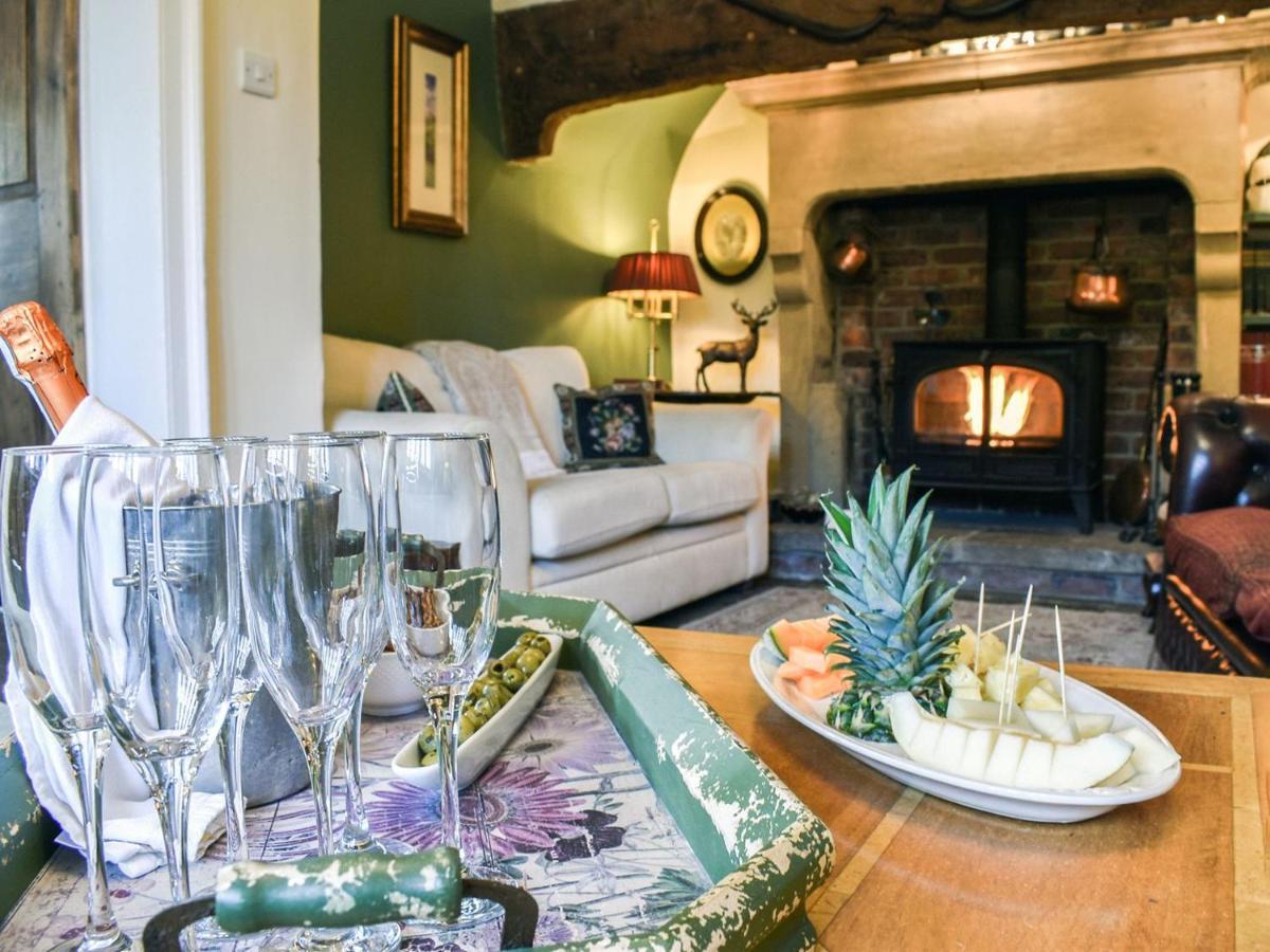 Lea Hall Farmhouse Tissington Екстериор снимка