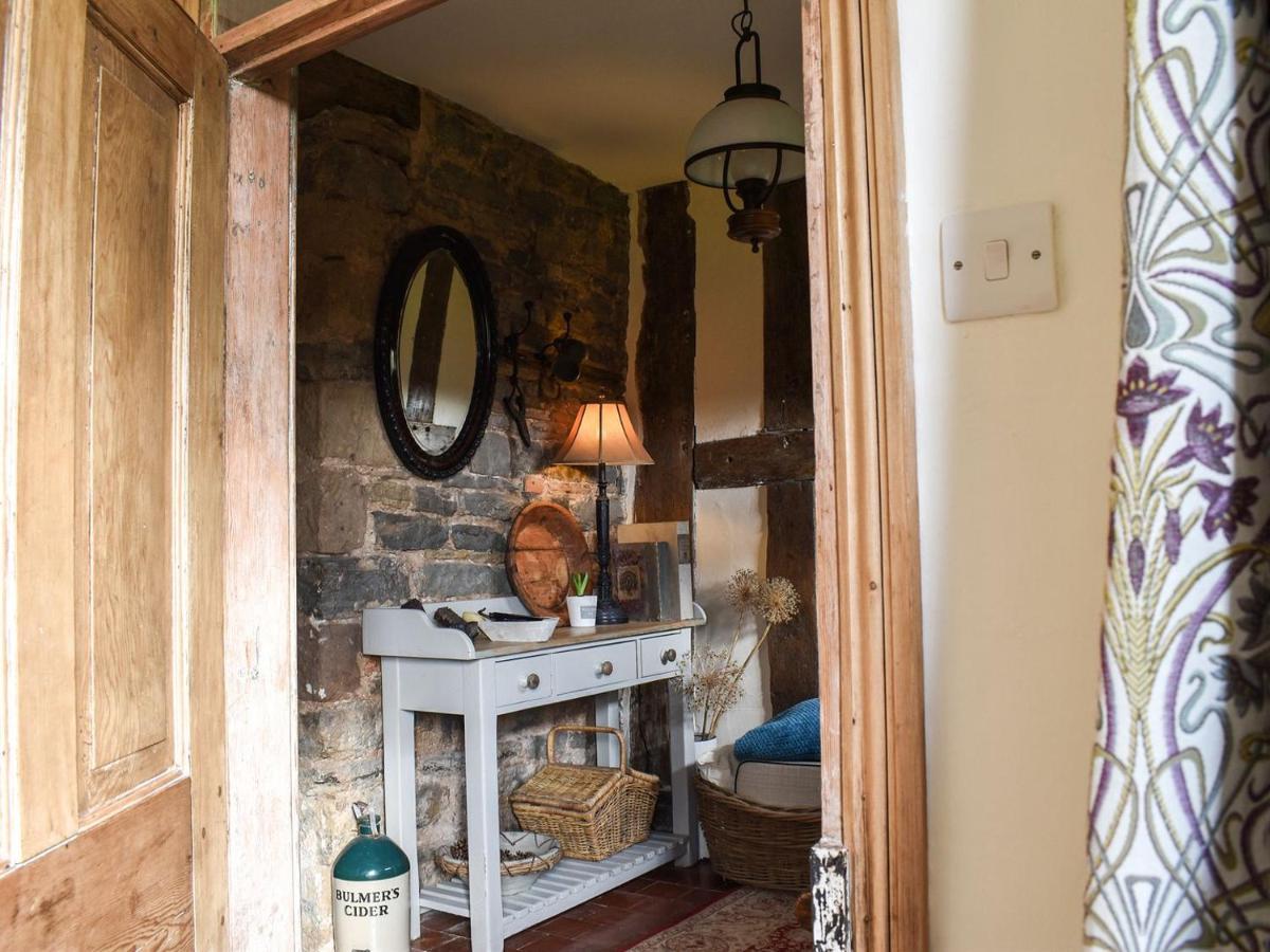 Lea Hall Farmhouse Tissington Екстериор снимка